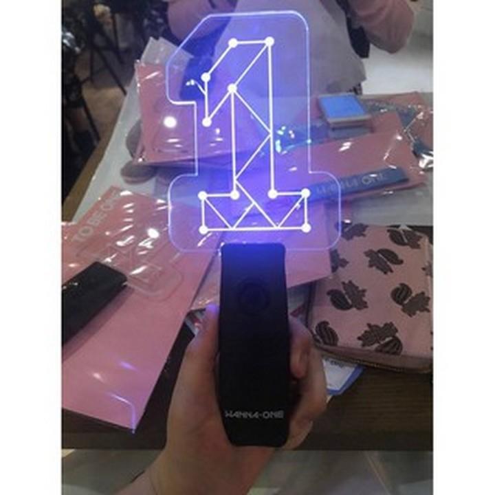 Bản mỏng- Lightstick wanna one bản mỏng gậy cổ vũ ánh sáng hòa nhạc phát sáng nhóm nhạc idol Hàn quốc tặng ảnhCó phát sáng.Bản mỏng- Lightstick wanna one bản mỏng Thích hợp làm quà tặng cho bạn bè và người thân Bản mỏng- Lightstick wanna one bản mỏng đang hot trên thị trường và được các bạn trẻ vô cùng yêu thích. Bản mỏng- Lightstick wanna one bản mỏng cập nhật theo mốt mới nhất và update thường xuyênRing ngay Bản mỏng- Lightstick wanna one bản mỏng#Lighstick #EXO #Blackpink #Wannaone #Bts #Twice #tfboys #trantinhlenh #gayphatsang #gaycovu #idolhanquoc #bomb #lightstickbts #lightstick blackpink #blink #army #bigbang #seventeen #lightstickblackpink #lightsticktfboys #tieuchien #vuongnhatbac #madaotosu