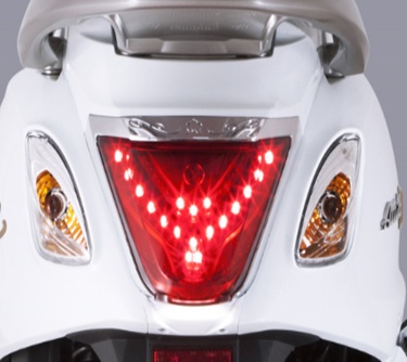 Xe máy Attila-V Smart Idle (Đỏ)