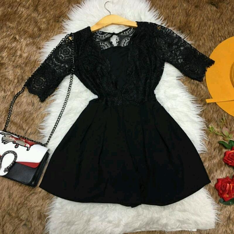 Jumpsuit short phối ren tay lửng SET051
