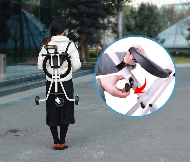 xe đẩy trẻ em