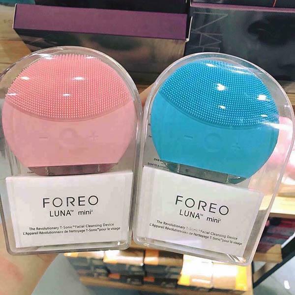 May-rua-mat-Foreo-Luna-mini-3.jpg