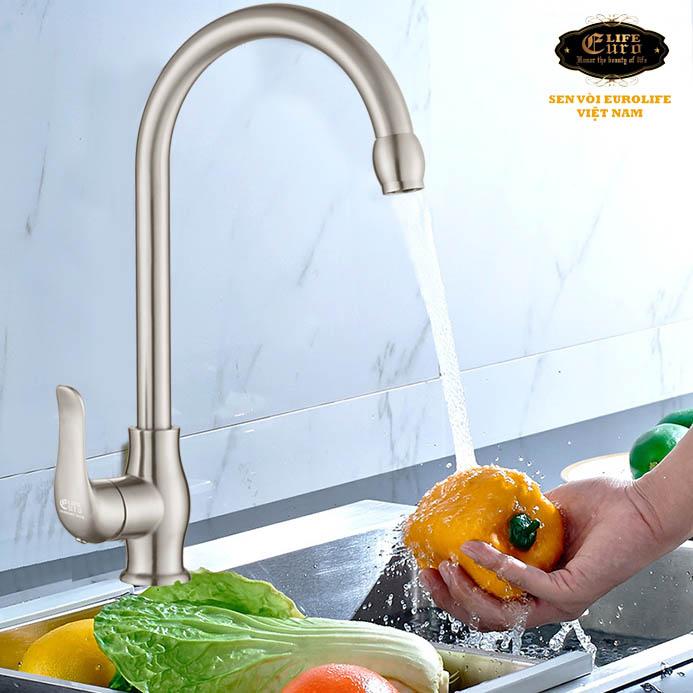 Vòi rửa chén nóng lạnh Inox SUS 304 Eurolife EL-T030 (Trắng vàng).jpg