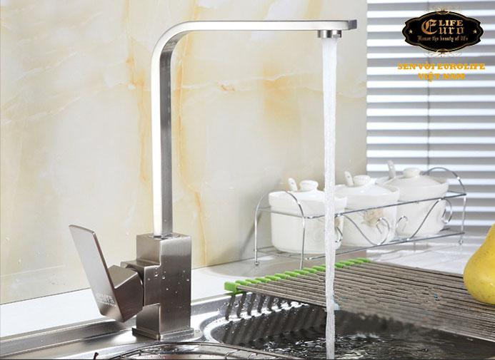 Vòi rửa chén nóng lạnh Inox SUS 304 Eurolife EL-T002 (Trắng vàng)-5.jpg