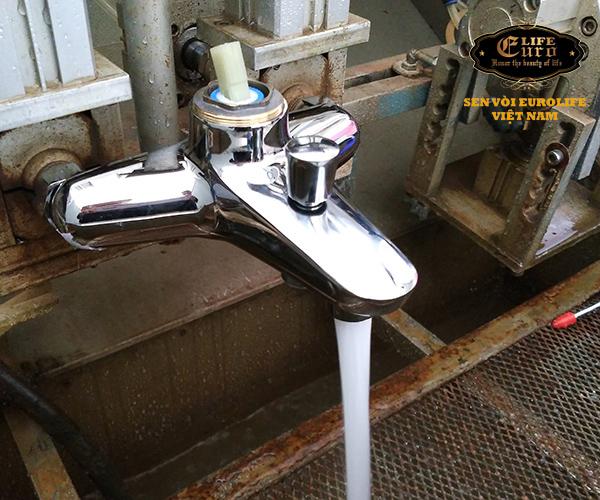 Củ sen nóng lạnh Eurolife EL-6001-7.jpg