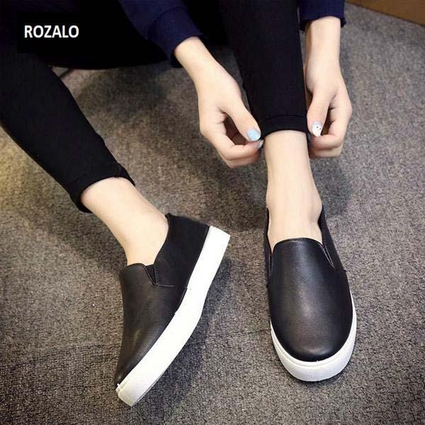 Giày lười slip on nữ Rozalo RWG2117B-Đen  