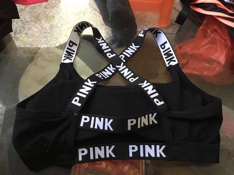 ao-pink-day-cheo-the-thao.jpg