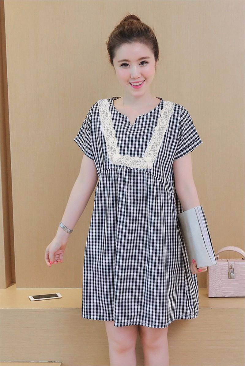 Đầm suông ca rô phối ren chữ U D073