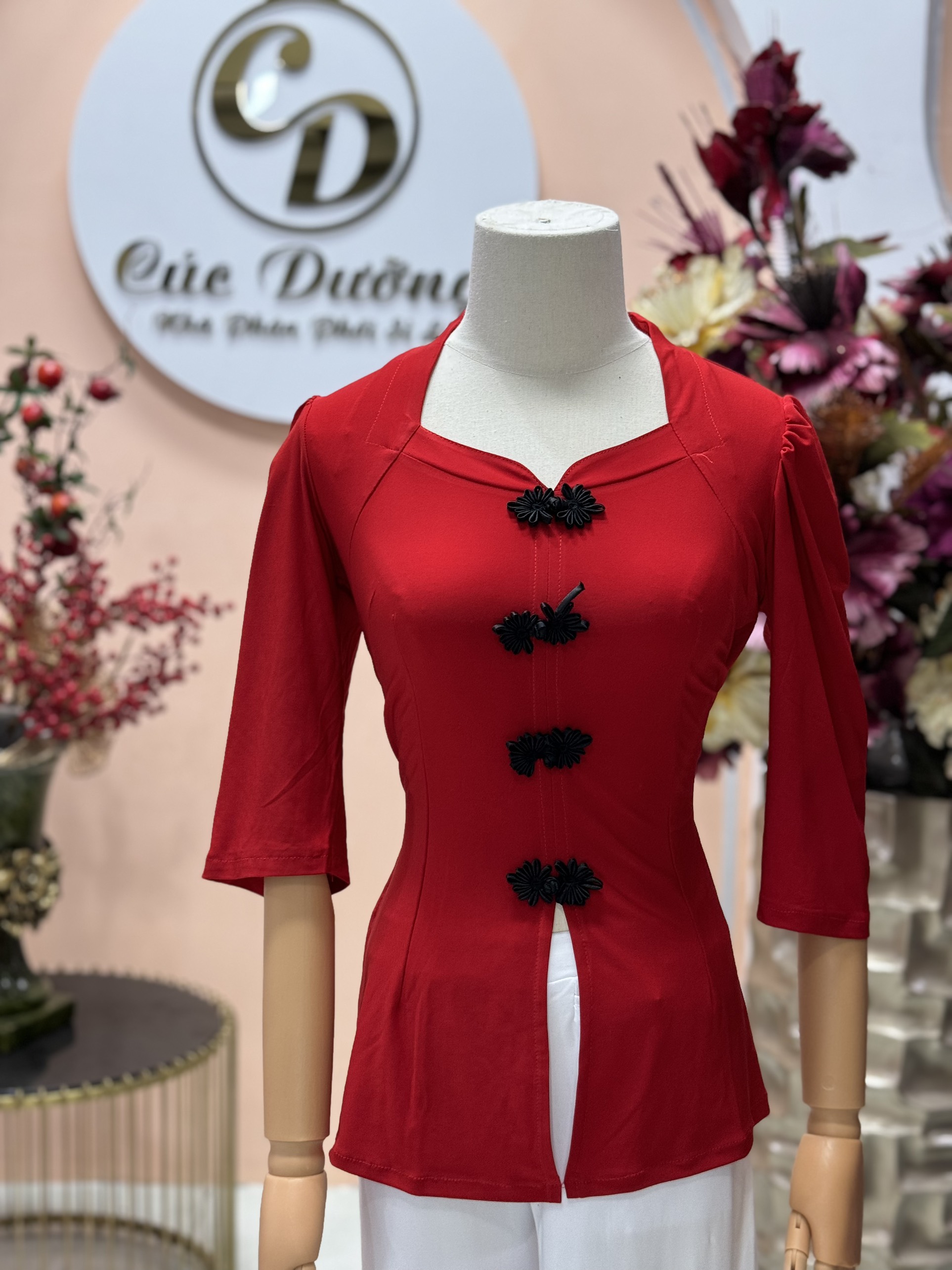 Áo Bà Ba Sẩm Cổ Vuông (Không Kèm Quần) Chất Liệu Mềm Mịn Áo Đi Chùa Nữ Kín Đáo Nhiều Màu Sắc - Shop