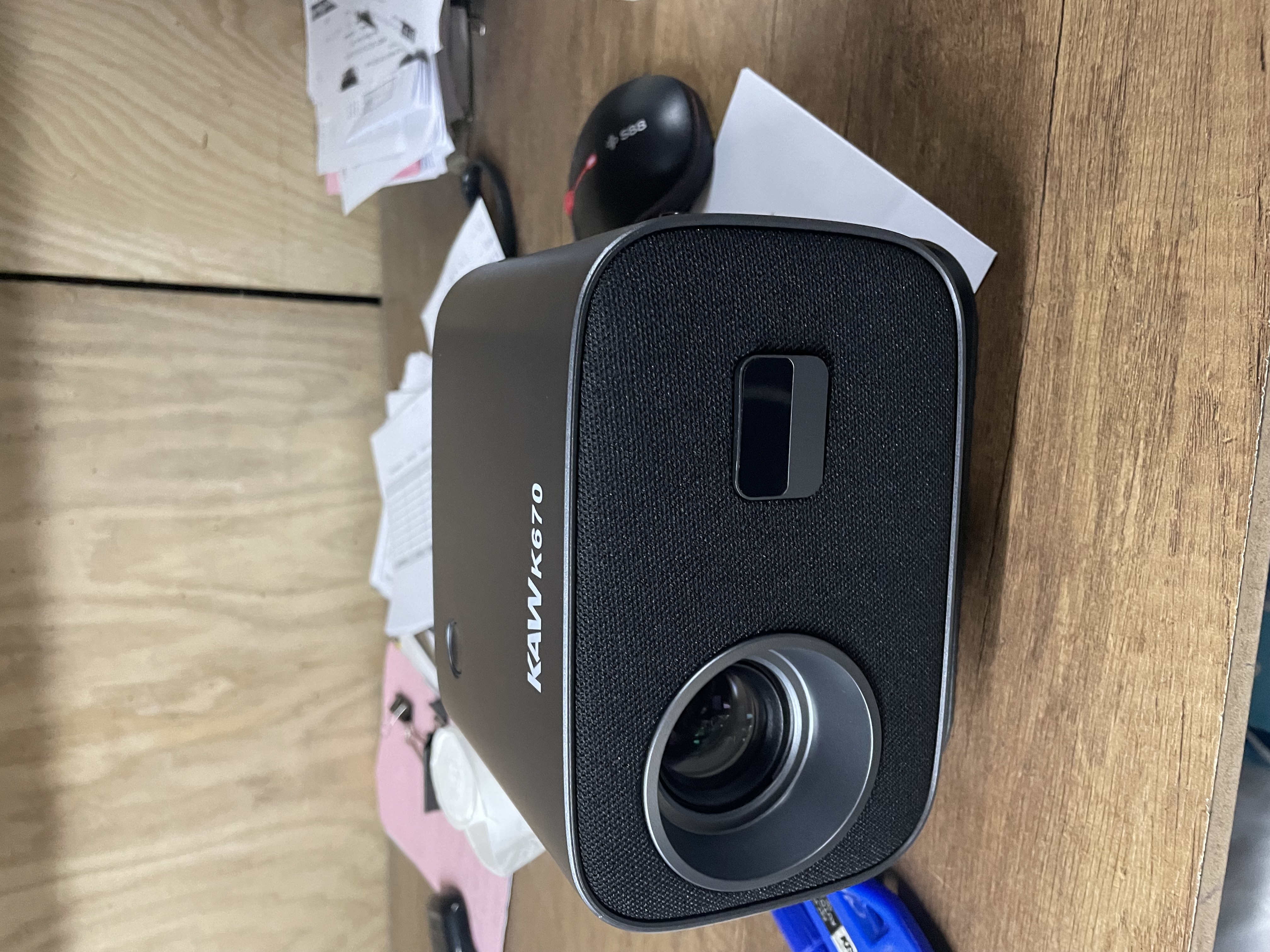 Máy chiếu mini KAW-K670 Plus - Chính Hãng Độ Sáng 8000 Lumens Phân Giải 1080P BH 12 Tháng