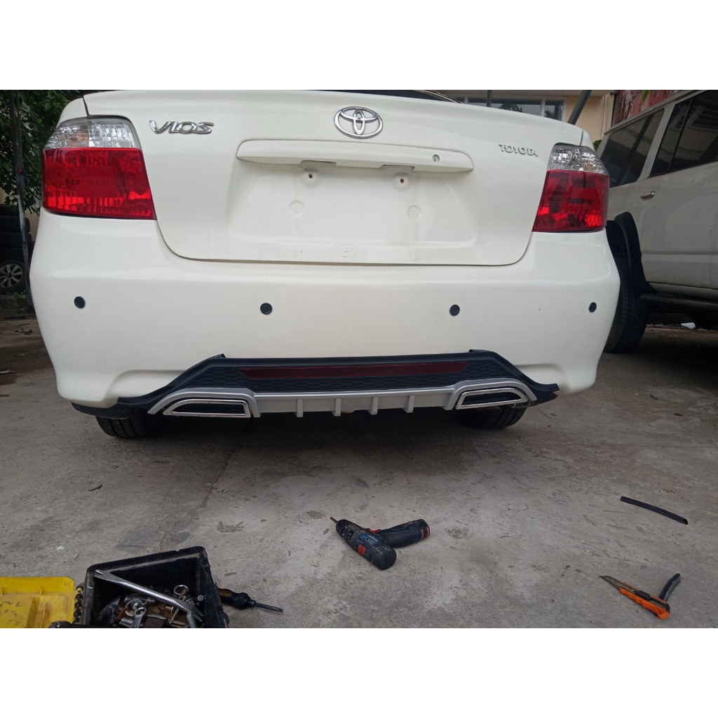 Lippo cản sau toyota vios 2009-2014