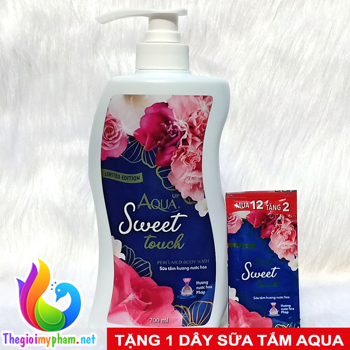 Sữa Tắm Hương Nước Hoa Aqua Sweet Touch 700Ml - Tặng 1 Dây Sữa Tắm Aqua