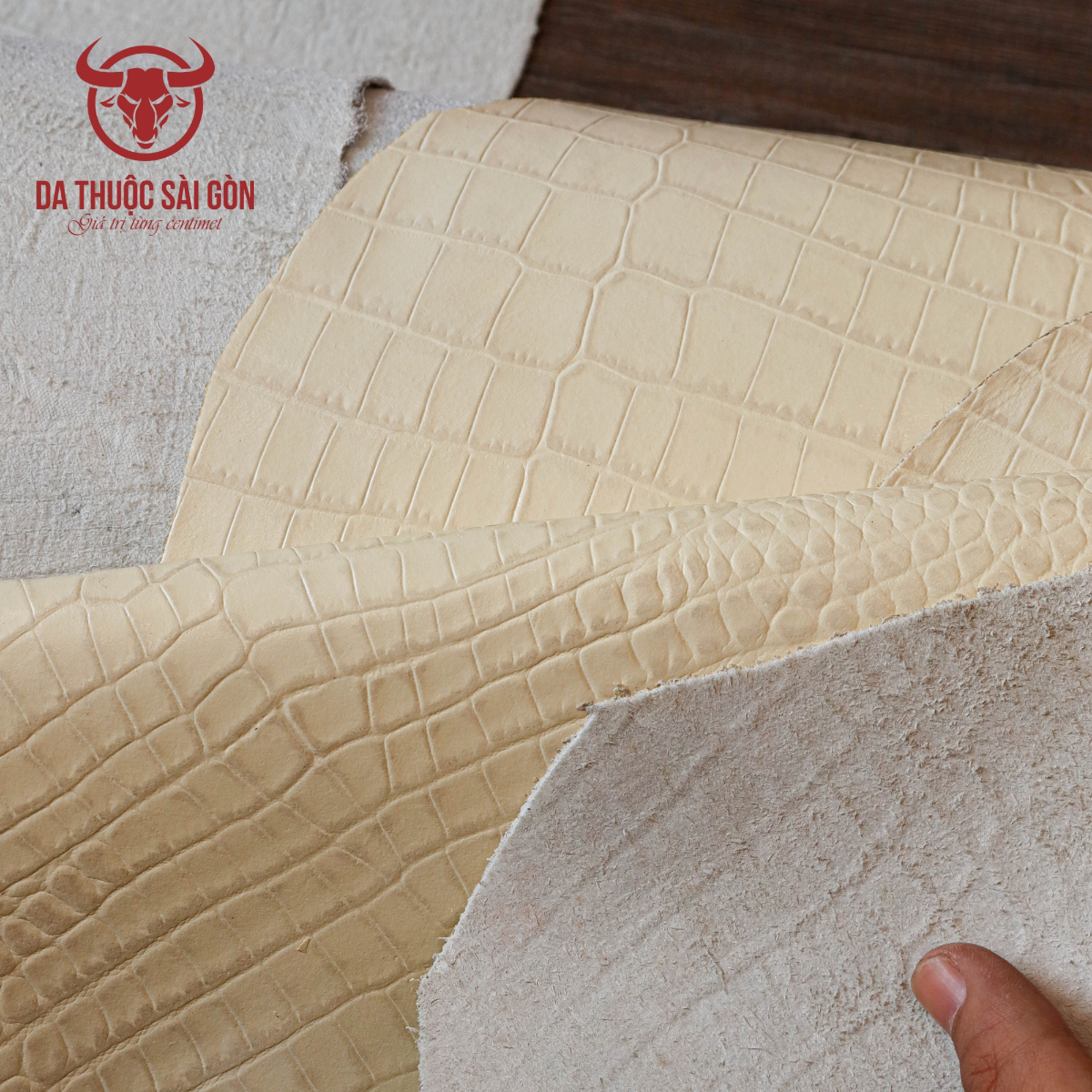 Da bò thanh lý giá cực rẻ - Ship ngẫu nhiên không lựa màu theo yêu cầu