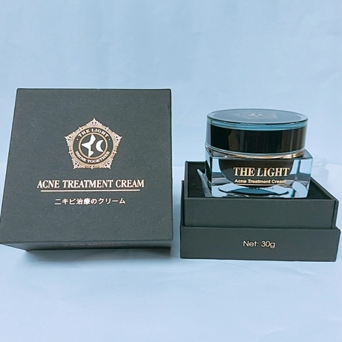 Kem Mụn TheLight