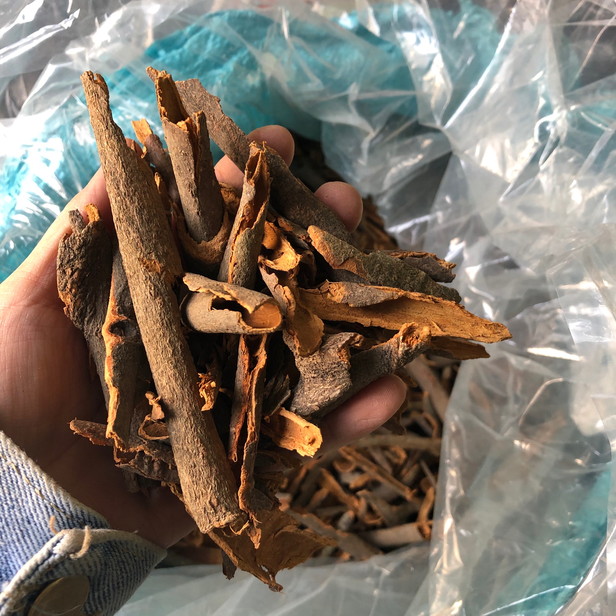 Quế Bào 27 Tuổi Siêu Cay Thơm 100G