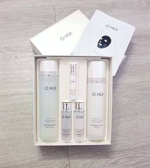 Bộ dưỡng trắng da chuyên sâu OHUI Extreme White Special Set Intensive Whitening 6 sản phẩm