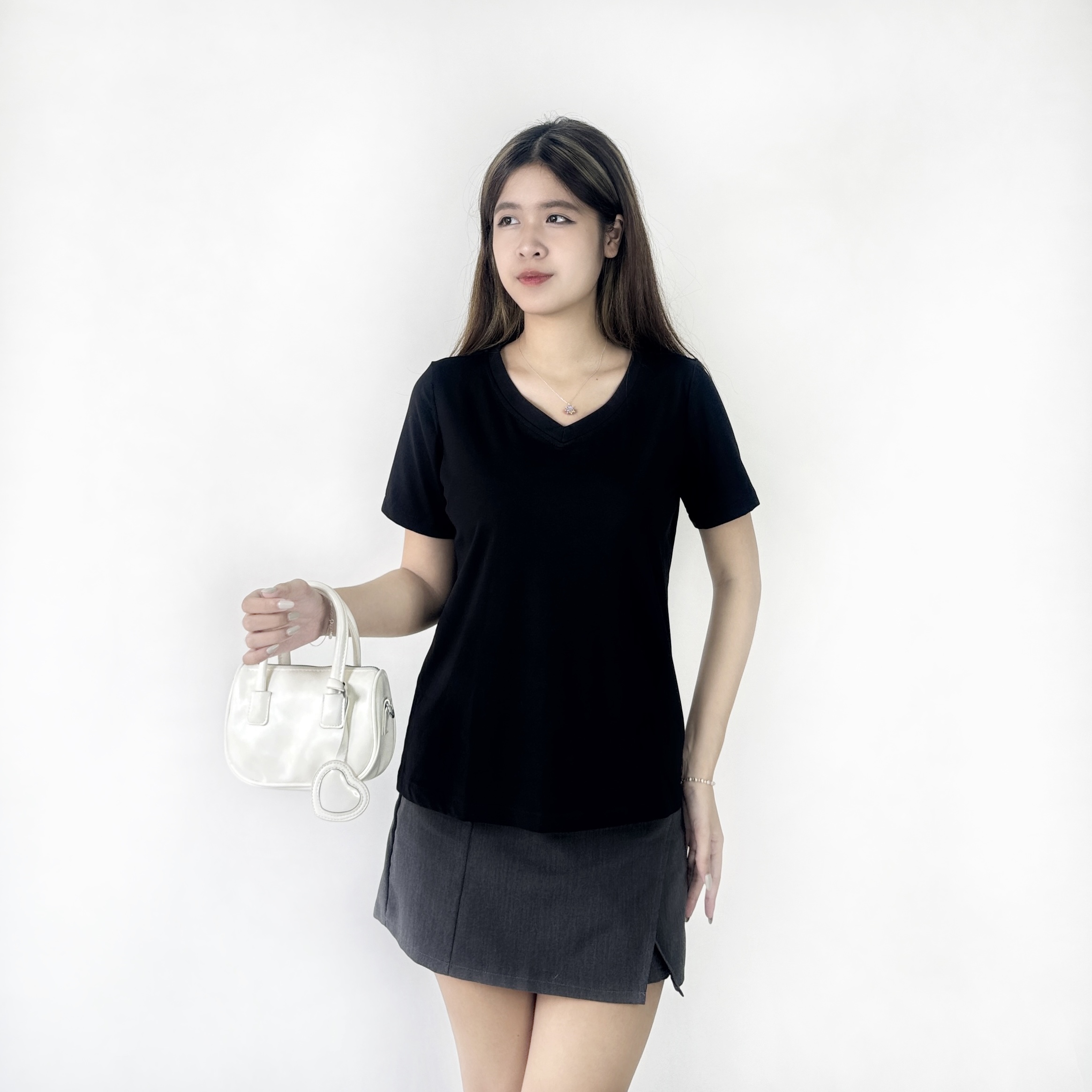 Áo Thun Nữ Cổ Tim WOMAN BASIC Cộc Tay Áo Phông Trơn Nữ Cổ Tim Cotton Cao Cấp Dáng Xuông Trẻ Trung Nă