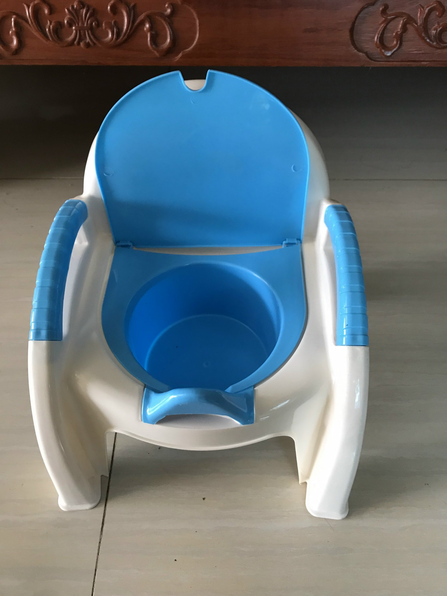Ghế bô vệ sinh