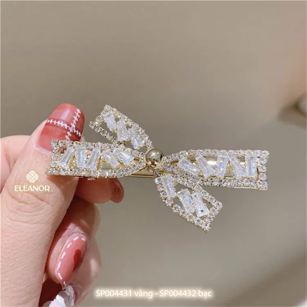 Kẹp tóc nữ Eleanor Accessories kẹp tóc mái đính đá lấp lánh hình chữ X phụ kiện tóc 4431