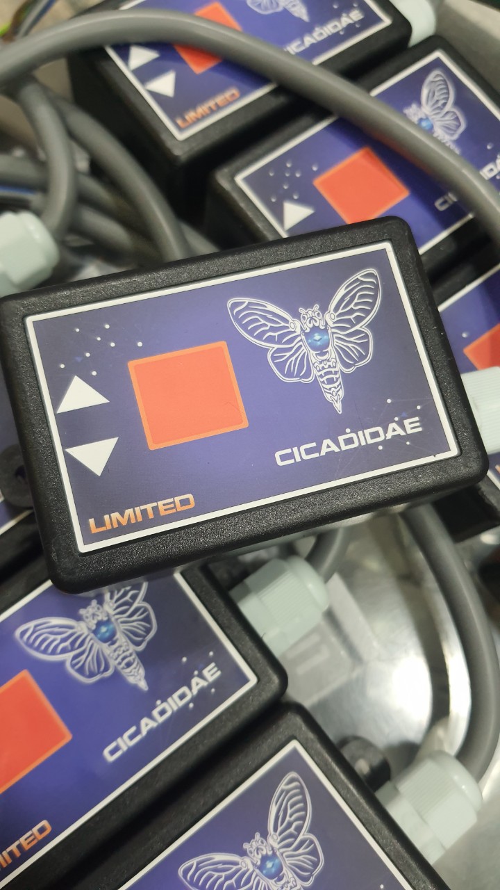 Nhại còi 14 tiếng Cicada nhại kèn xe tải phiên bản cao cấp