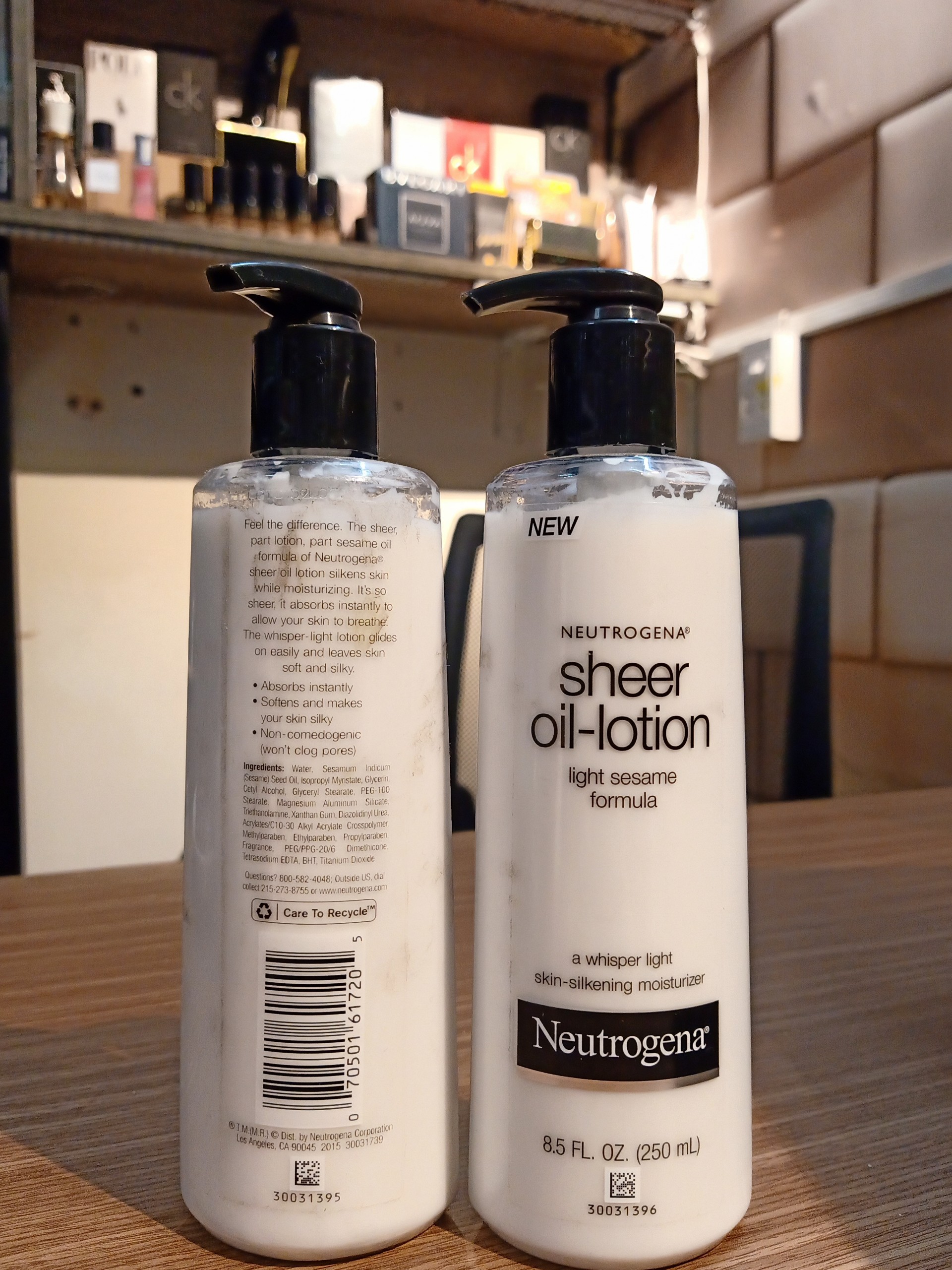 [Hcm]Sữa Dưỡng Thể Trắng Da Neutrogena Sheer Oil Lotion (250Ml)