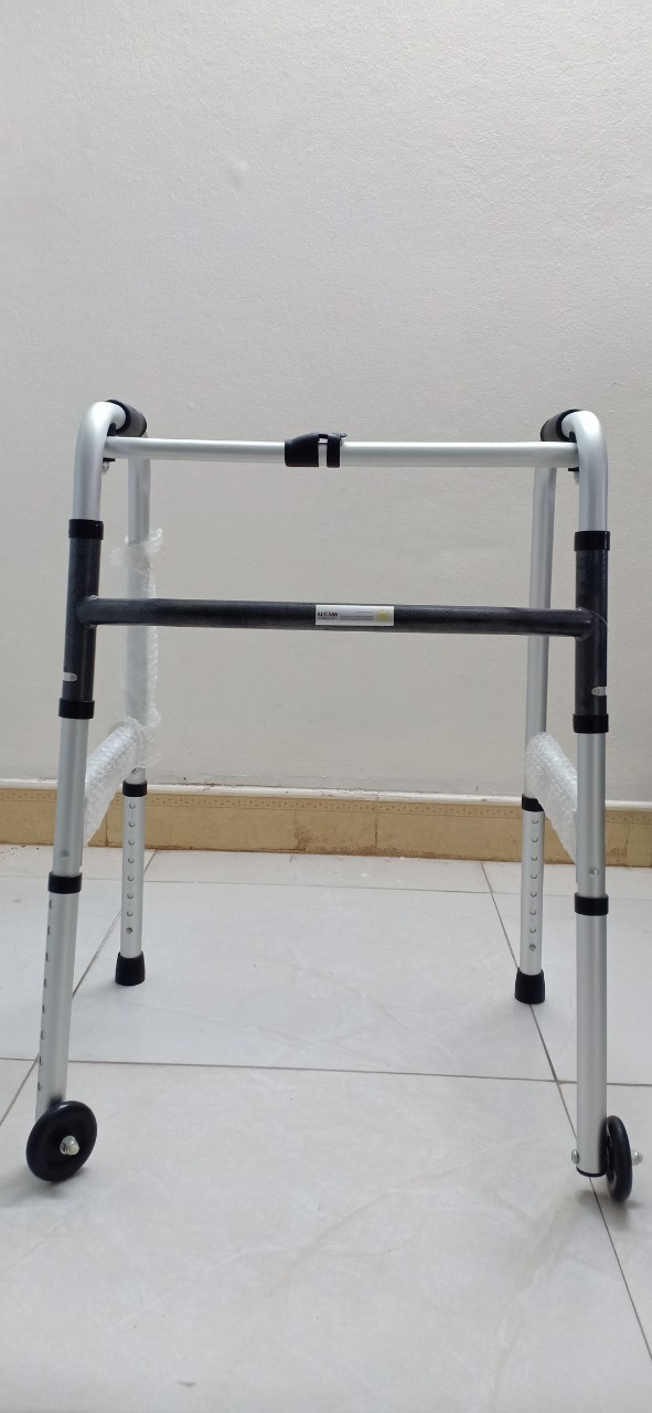 Khung tập đi hợp kim nhôm Lucass