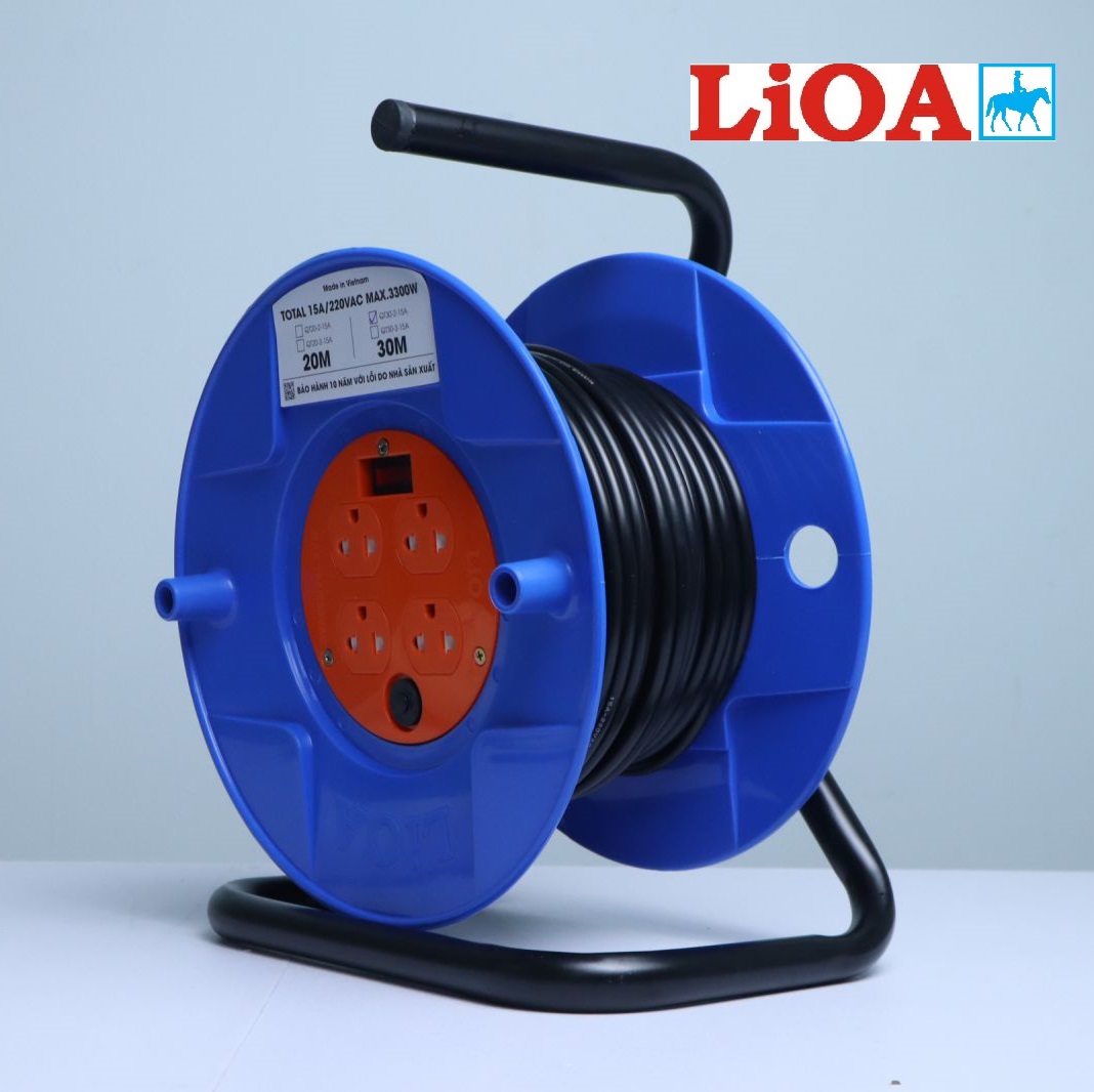 Ổ cắm điện Ổ quay tay Rulo 30 Mét 15A LIOA QT30-2-15A