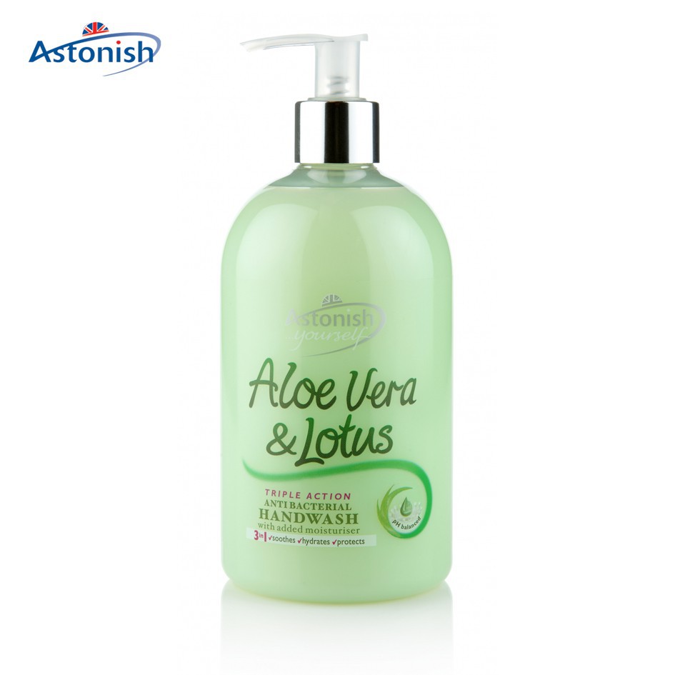 Nước Rửa Tay Diệt Khuẩn Tinh Chất Lô Hội Và Hoa Sen Astonish C4660 Anh Quốc