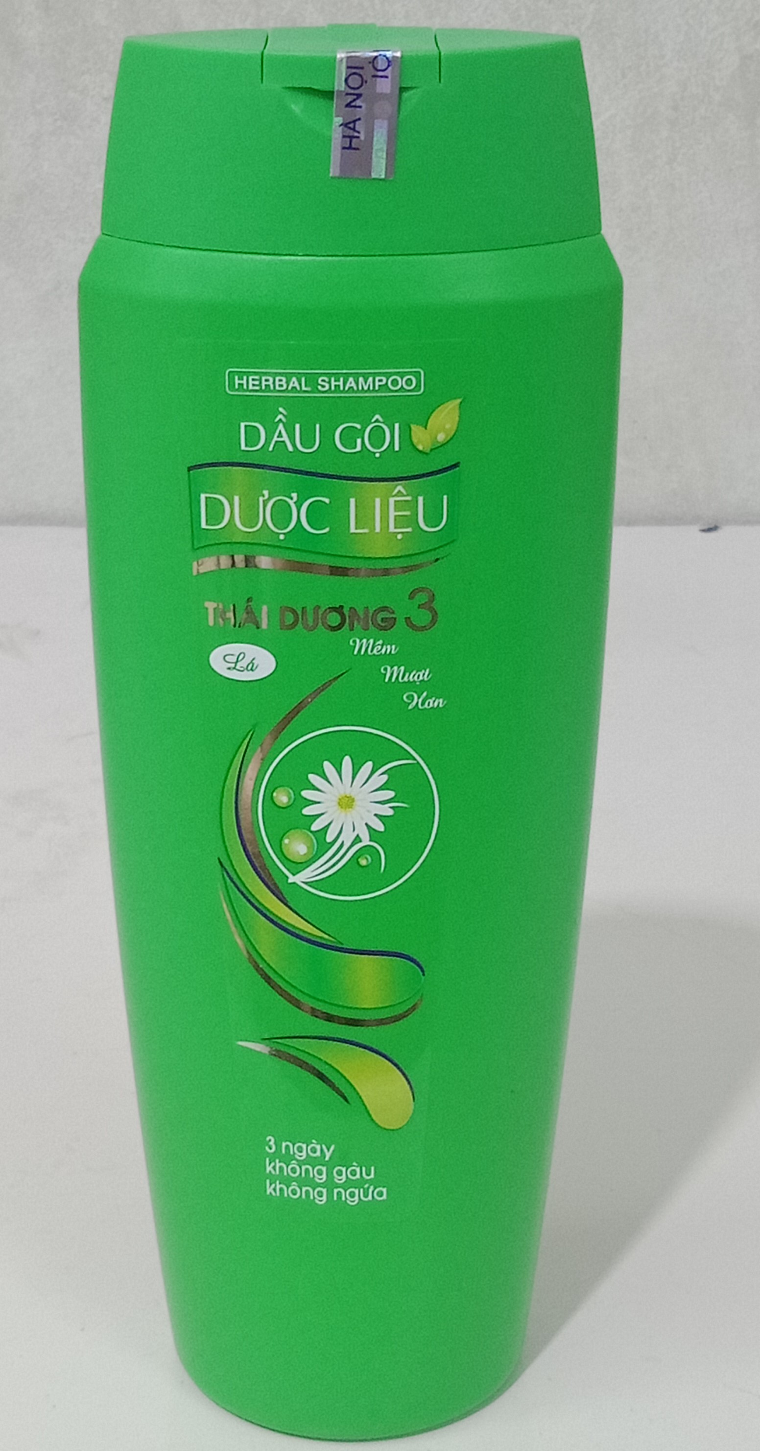 Dầu Gội Thái Dương 3 Ngăn Rụng Tóc 200Ml ( Màu Xanh Lá) Tặng Kèm Móc Khóa Siêu Cute