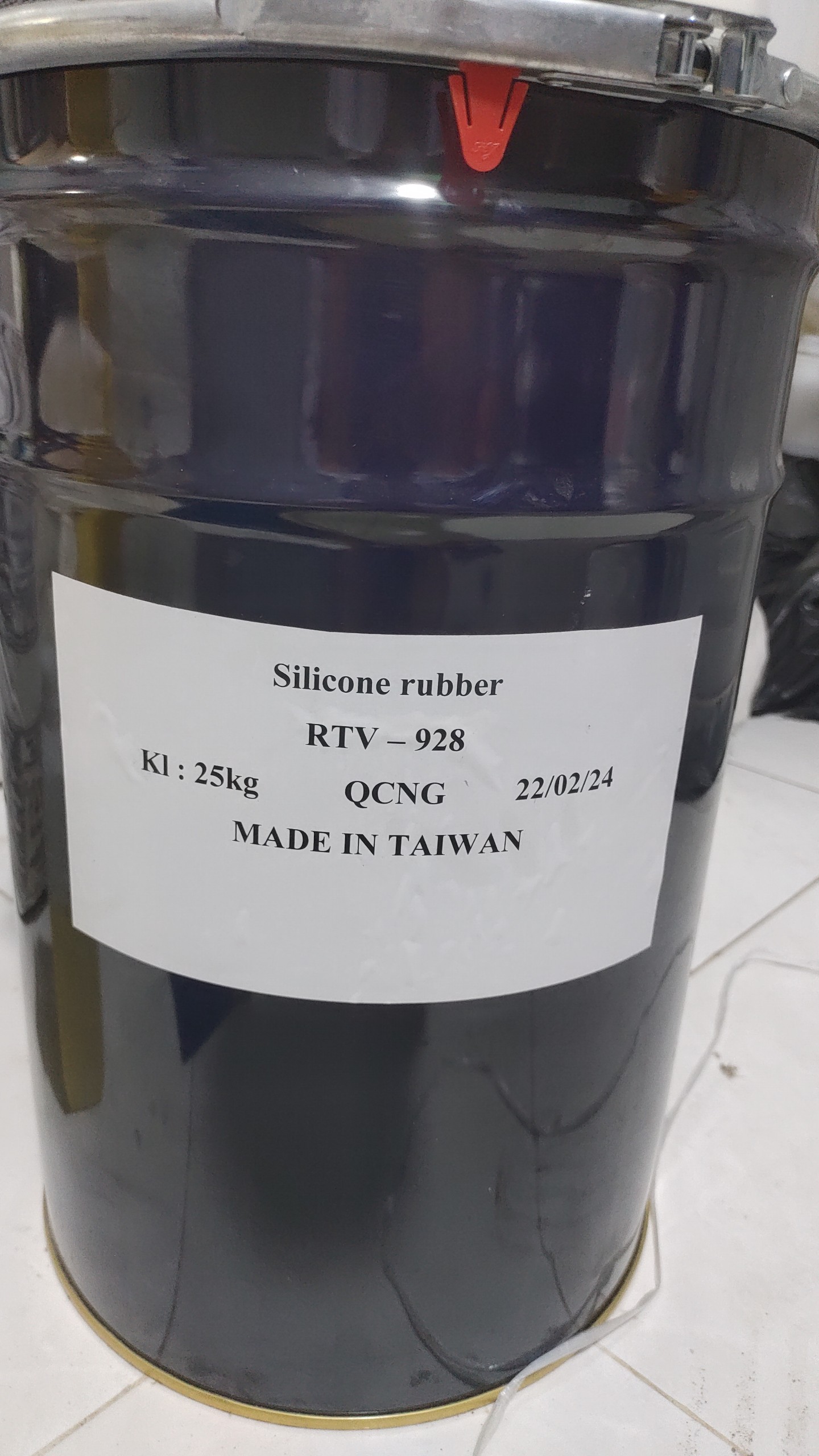 (Thùng 25kg - 112k/kg) Silicone làm khuôn Silicon lỏng 828 RTV Rubber Silicon dẻo đổ khuôn nến Tượng Thạch cao -Bộ 1kg Tặng kèm xúc tác