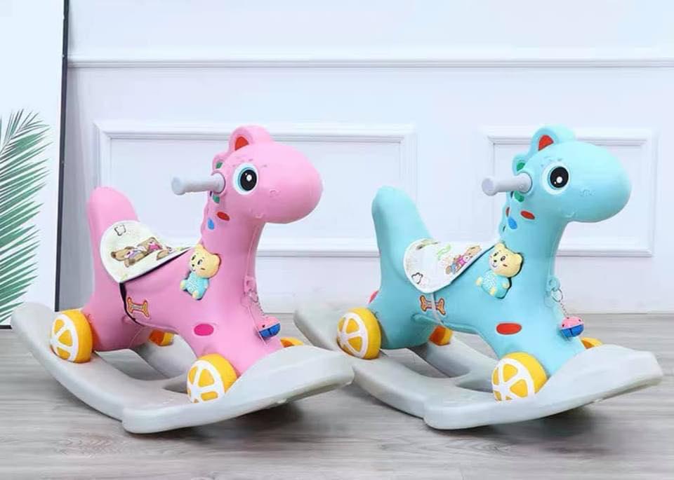 Ngựa bập bênh chòi chân 2 trong 1