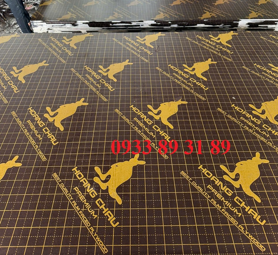 VÁN PHỦ PHIM 18MM – HOÀNG CHÂU PLYWOOD