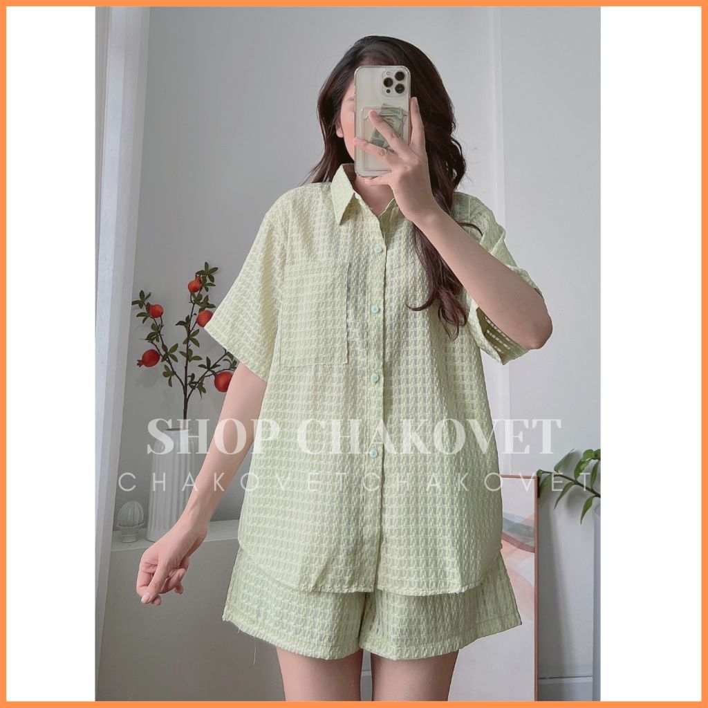 Set áo sơ mi nữ Hàn Quốc tiểu thư siêu xinh bộ đồ nữ áo tay ngắn kẻ chìm dáng rộng kèm quần sooc Ulzzang cực Hot S.8393 - CHAKOVET