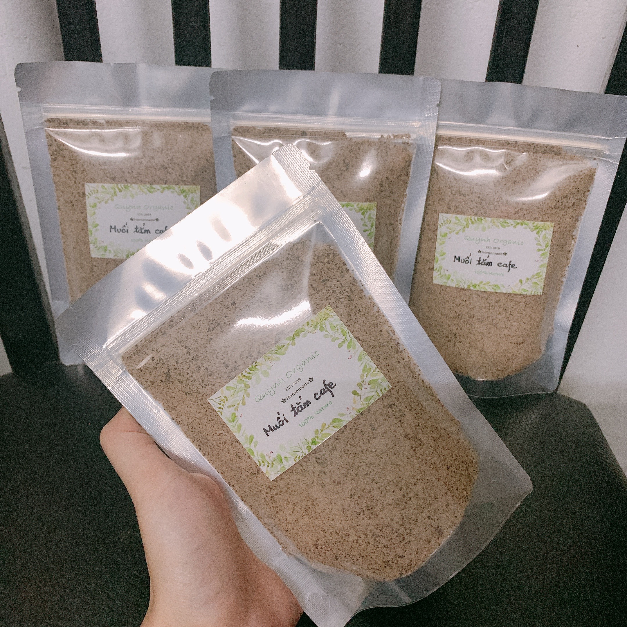 [100G] Muối Tắm Cà Phê Nguyên Chất Làm Trắng Da Tẩy Tế Bào Chết Organic 100%