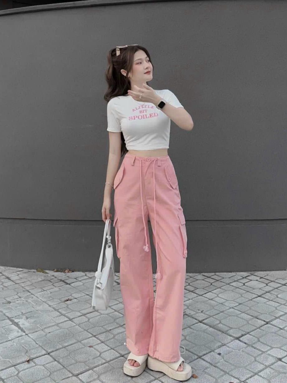 Set áo thun croptop màu trắng bà quần ống rộng màu hồng đồ bộ basic nữ trẻ trung túi hộp mặc dạo phố