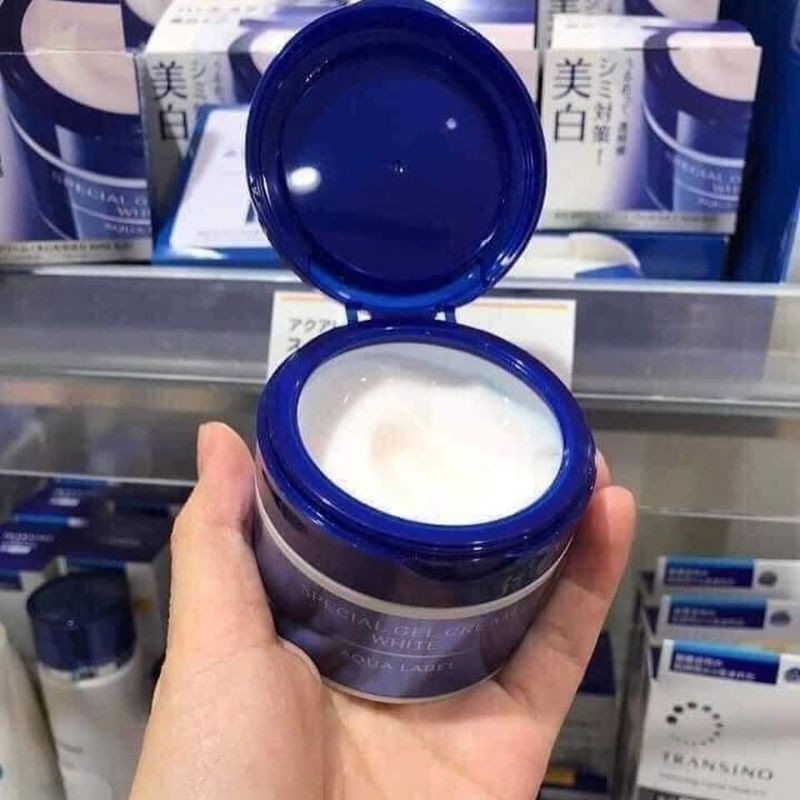 Kem dưỡng 5 in 1 Aqualabel Shiseido xanh 90g dành cho da thường