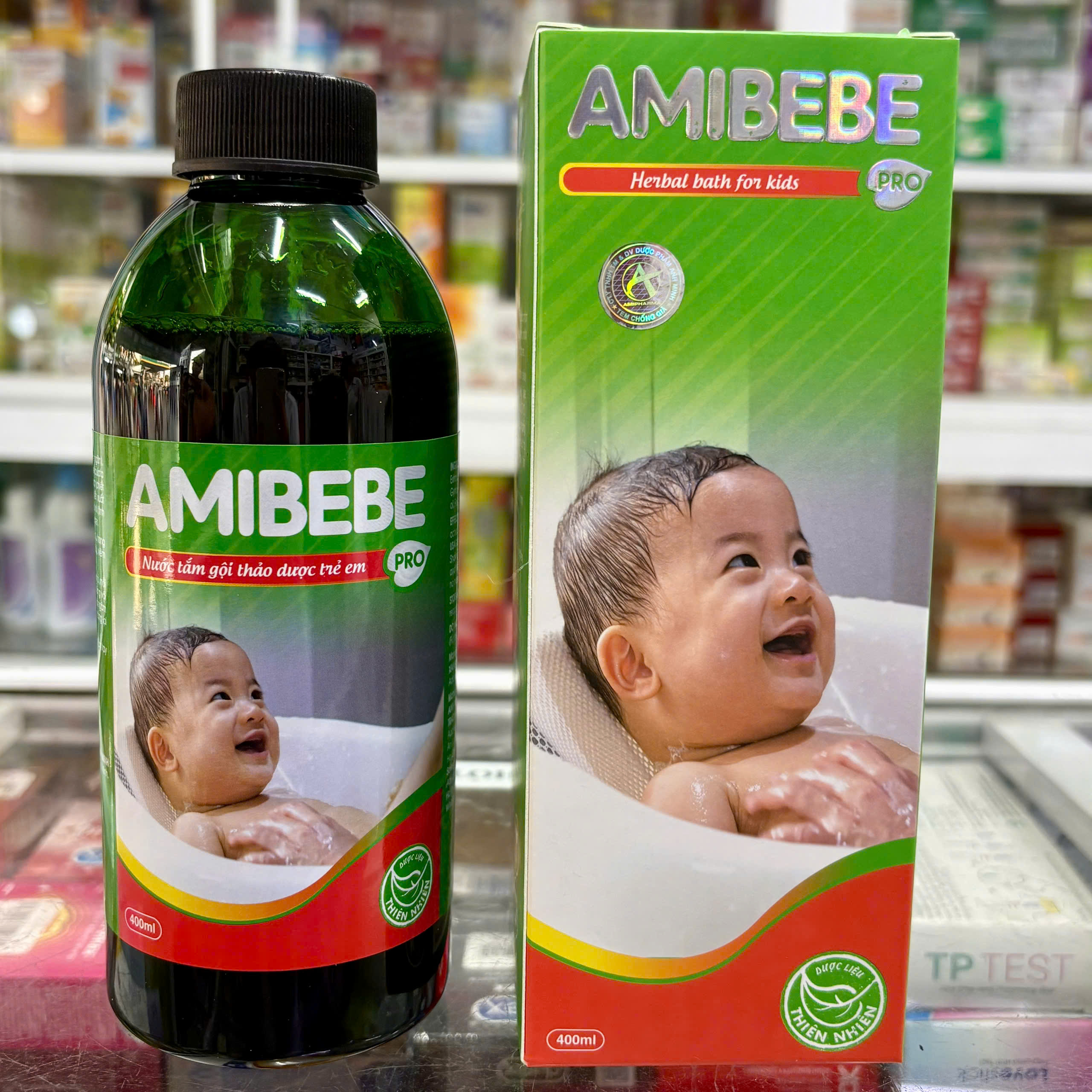 Nước tắm thảo gội thảo dược Amibebe Pro ngừa rôm sảy chai 400ml