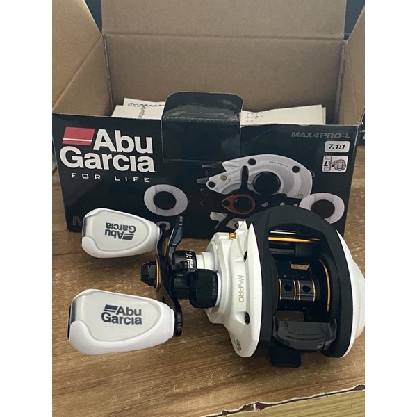 Máy câu ngang Abu Garcia Max Pro tay trái sale