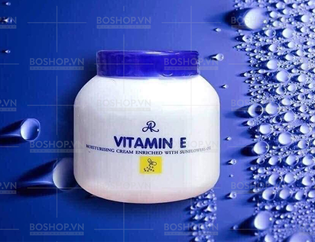 Kem Dưỡng Ẩm Vitamin E Aron Thái Lan 200Ml