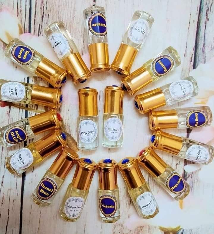 [THƠM LÂU]Tinh Dầu Nước Hoa Dubai Nam Nữ 4ml bỏ túi tiện dụng sang trọng quyến rũ ( chọn 5 chai tặng thêm hộp)