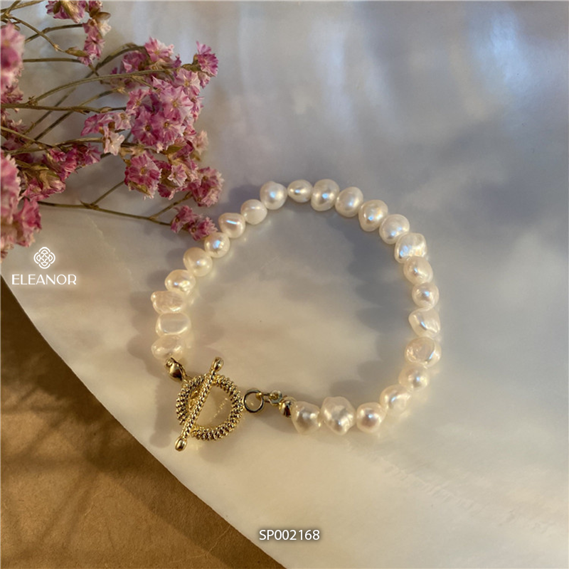 Vòng tay nữ Eleanor Accessories lắc tay đính ngọc trai nhân tạo phụ kiện trang sức 2168