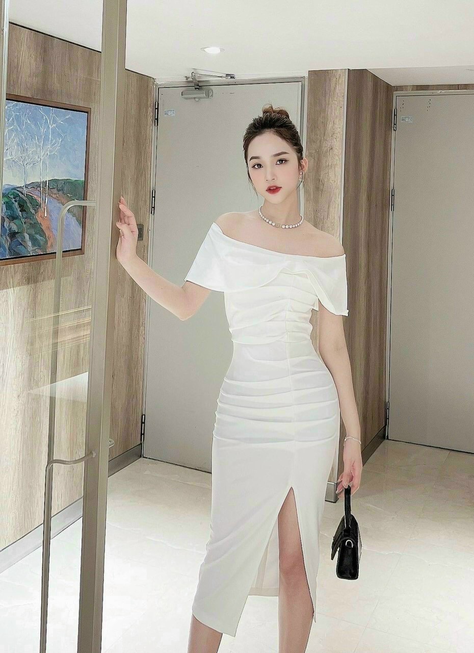 Đầm váy nữ maxi trắng chấm bi xẻ tà xinh Mới 100 giá 240000đ gọi  0938202228 Huyện Bình Chánh  Hồ Chí Minh ideeb61700
