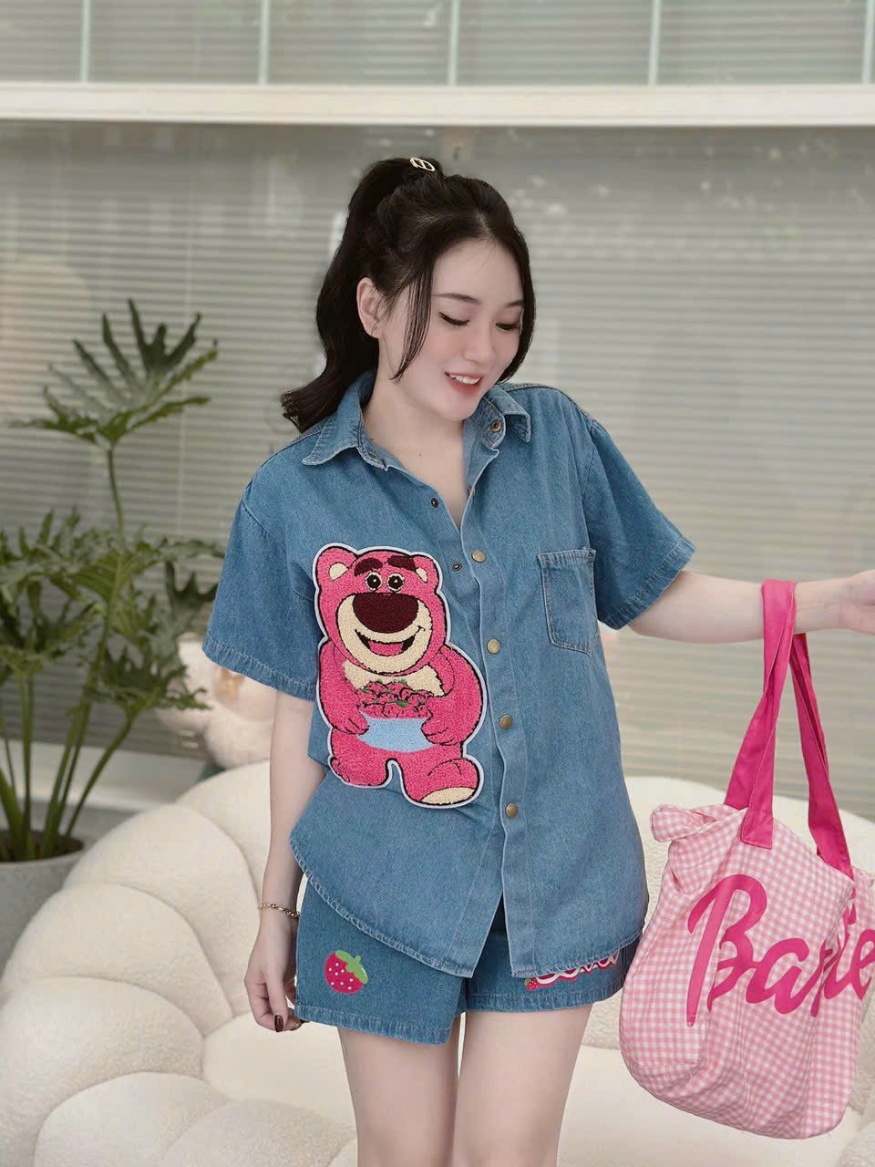 Set bộ siêu HOT áo ngắn tay mix quần đùi họa tiết gấu xinh xắn Set thời trang hottrend áo cổ sơ mi c