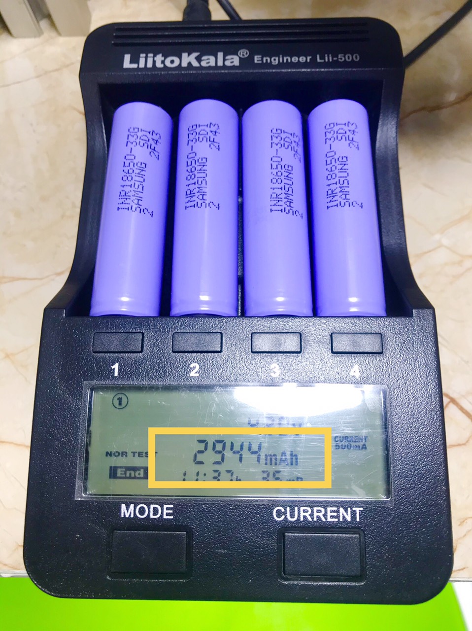 Pin 18650 Samsung INR18650 -33G dung lượng 3300mah xả 10A tháo mạch