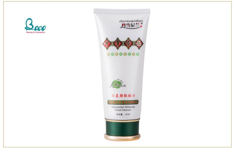 Sữa Rửa Mặt Hoàng Cung Xanh
