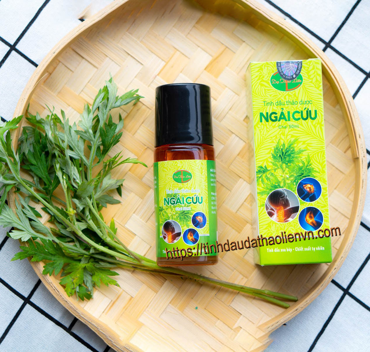 Tinh dầu thảo dược Ngải cứu Dạ Thảo Liên 50ml - Đau mỏi cơ bắp đau nhức xương khớp