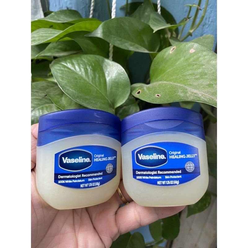 Sáp Dưỡng Ẩm Vaseline Mỹ 106Gr