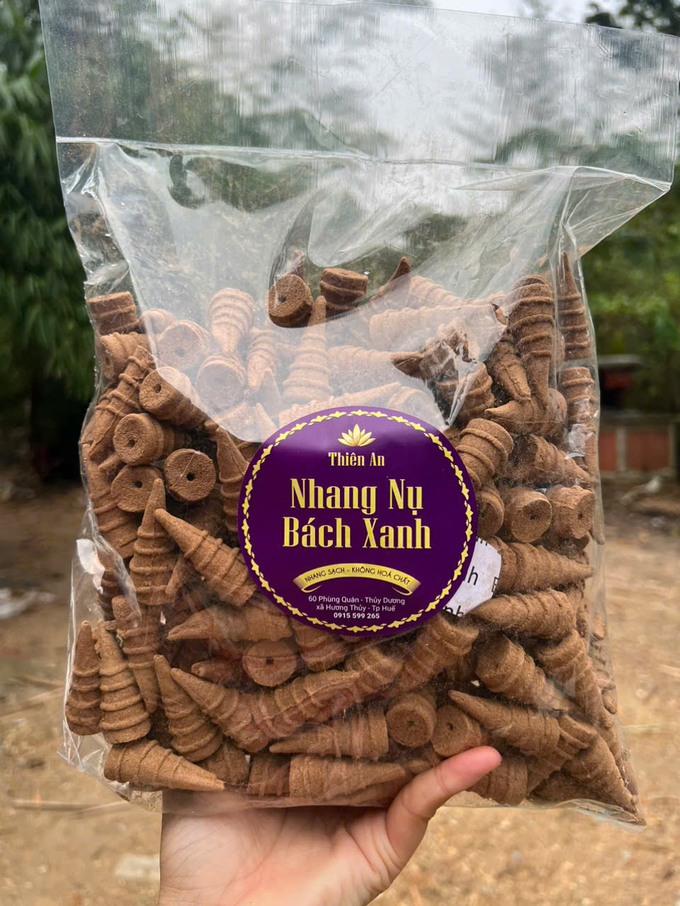 1 Ký 400 Nhang nụ thảo mộc Thiên An hương thơm cao quý tạo cảm giác tươi mát sảng khoái giúp xua đuổi uế khí.