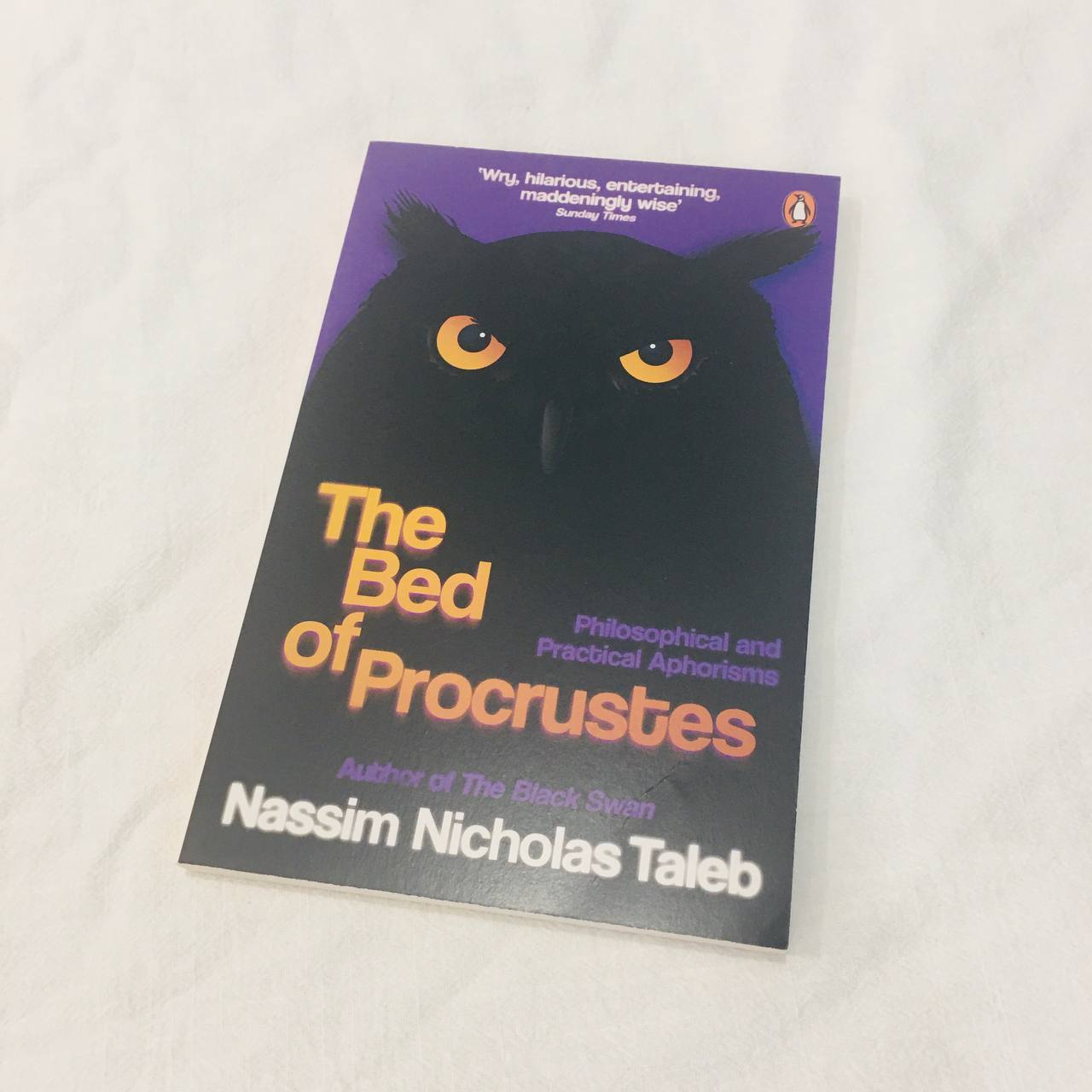 Book The Bed of Procrustes : Philosophical and Practical Aphorisms by Nassim Nicholas Taleb