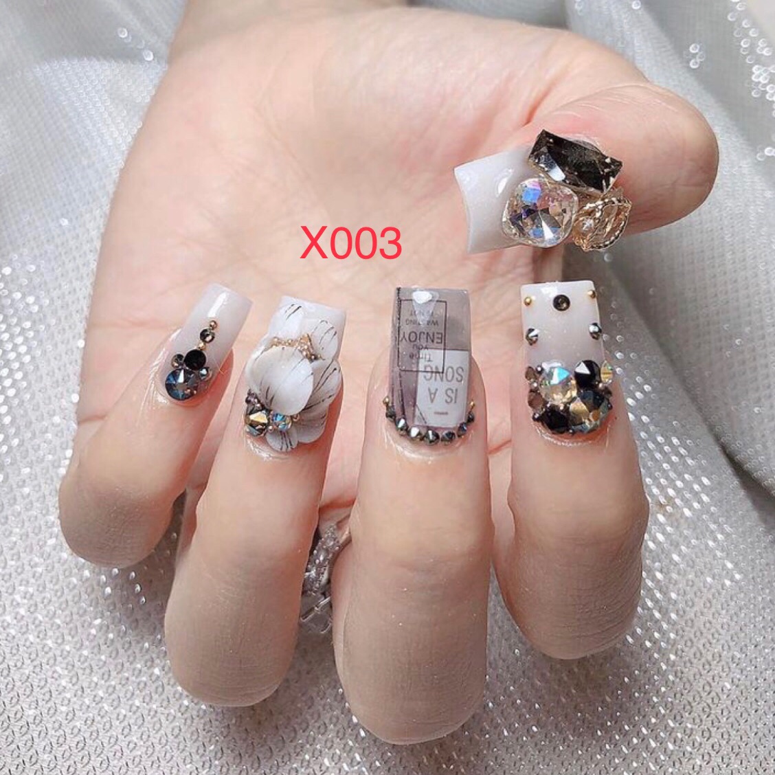 Móng tay giả- nail thiết kế bộ 24 móng đủ size