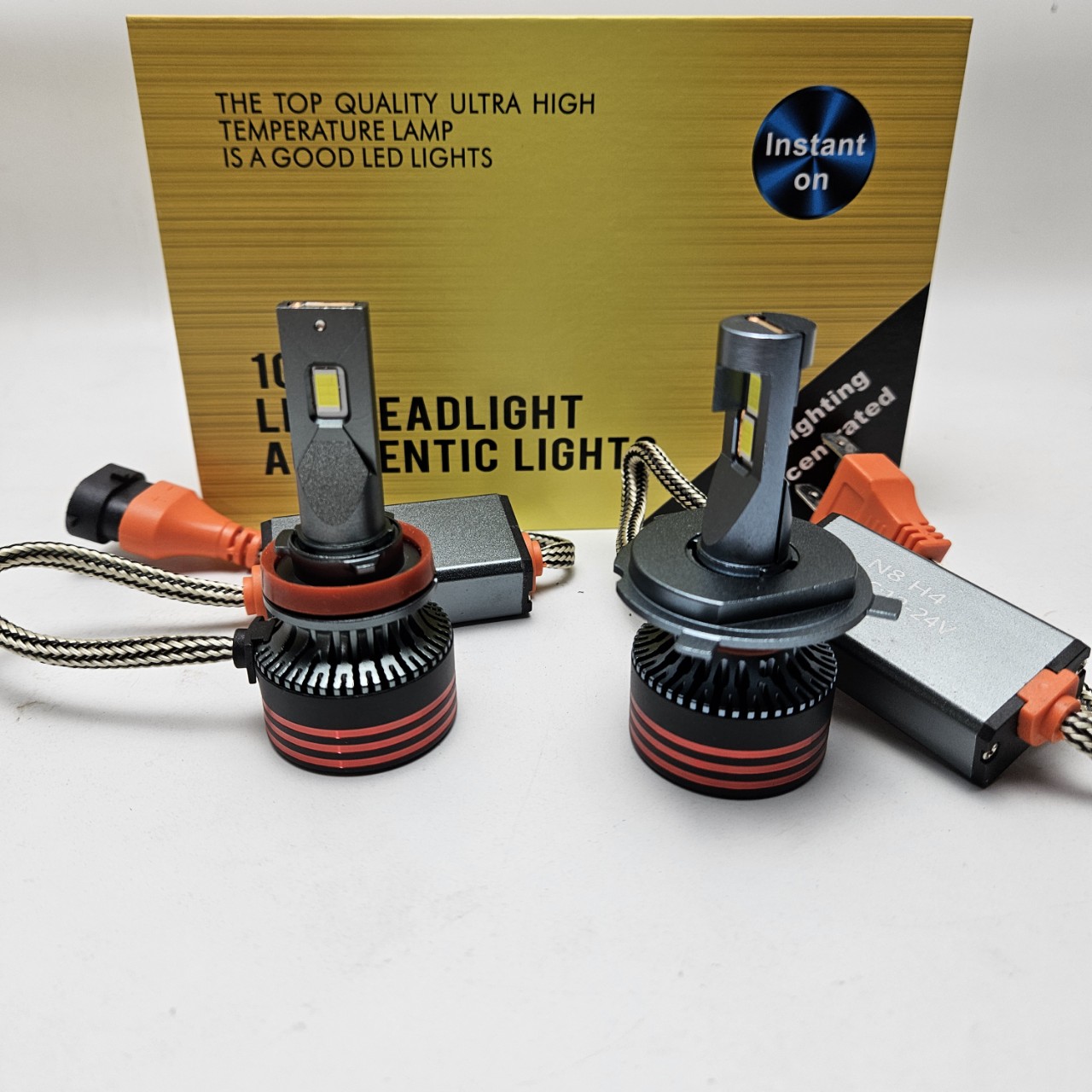 Pha led N8 MẪU CẢI TIẾN CỦA V30s MỚI Siêu sáng với 24 chipled có đầy đủ các chân H1H4 H7 H11 9005 90